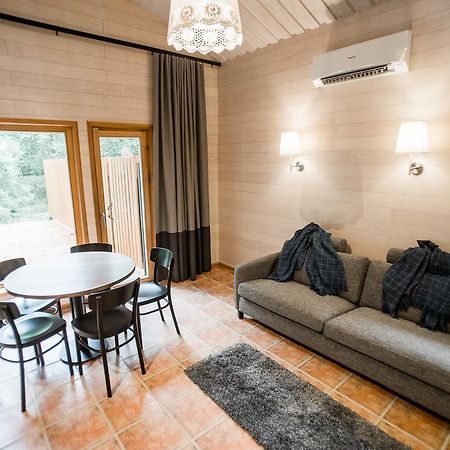 Holiday Complex Avoti 발미에라 외부 사진