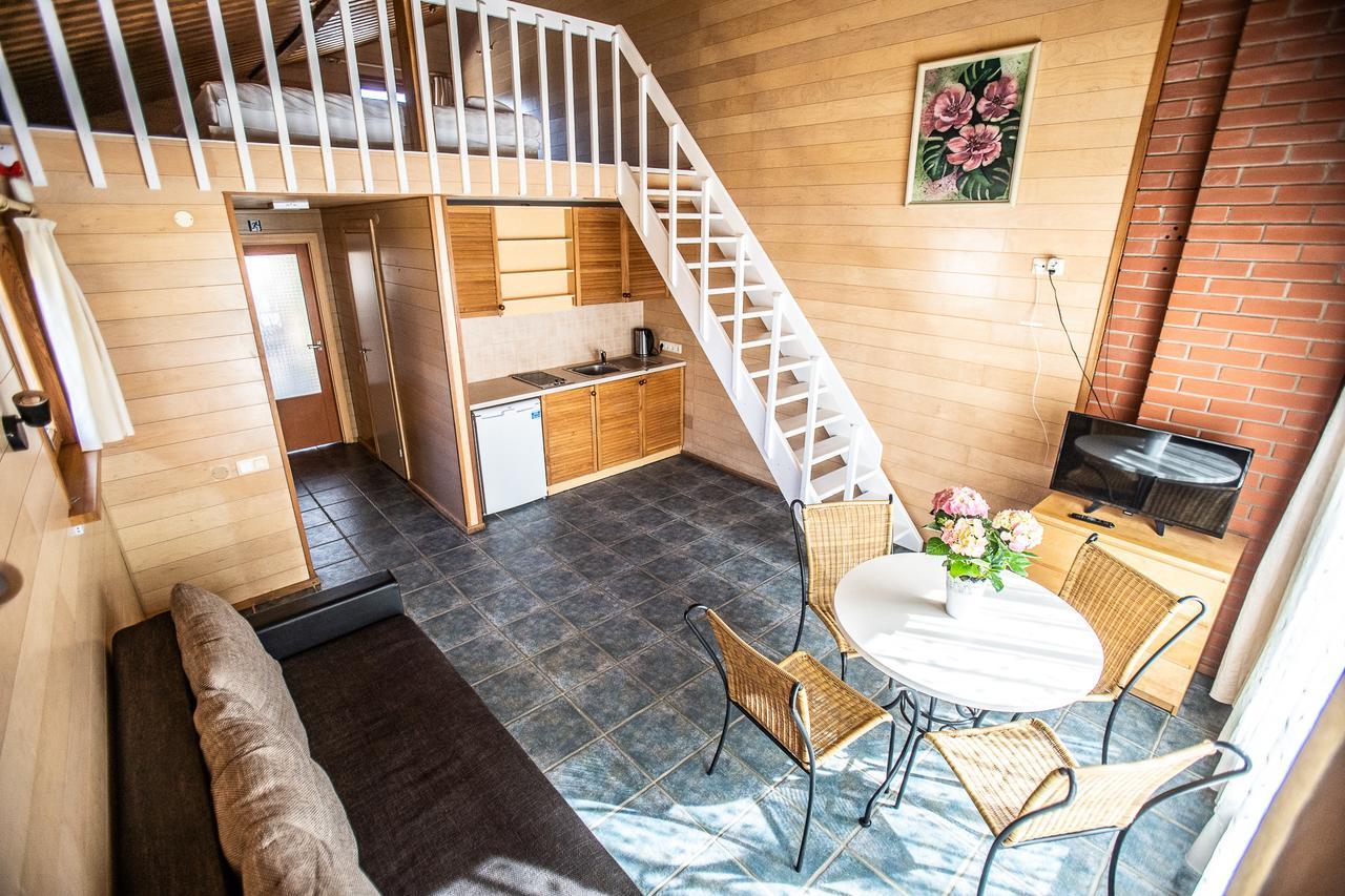 Holiday Complex Avoti 발미에라 외부 사진