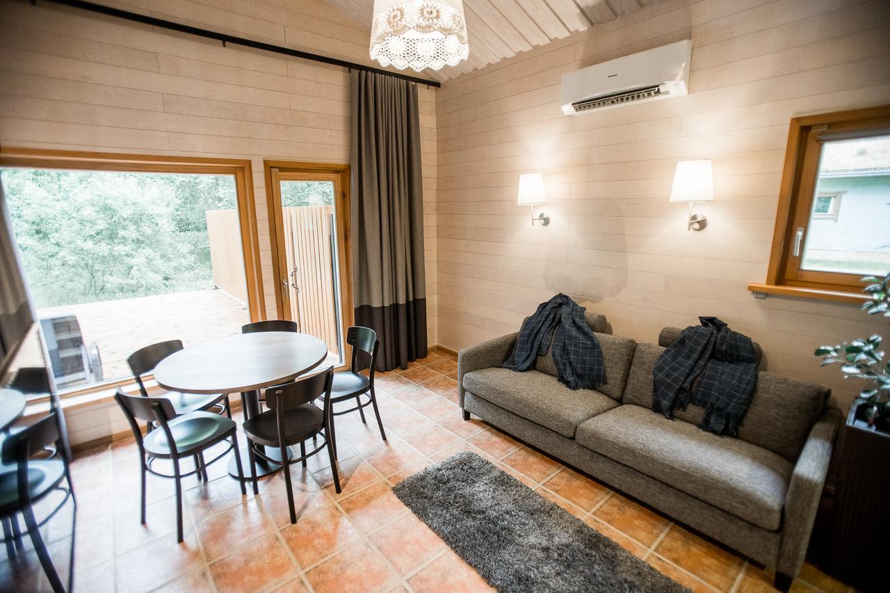 Holiday Complex Avoti 발미에라 외부 사진